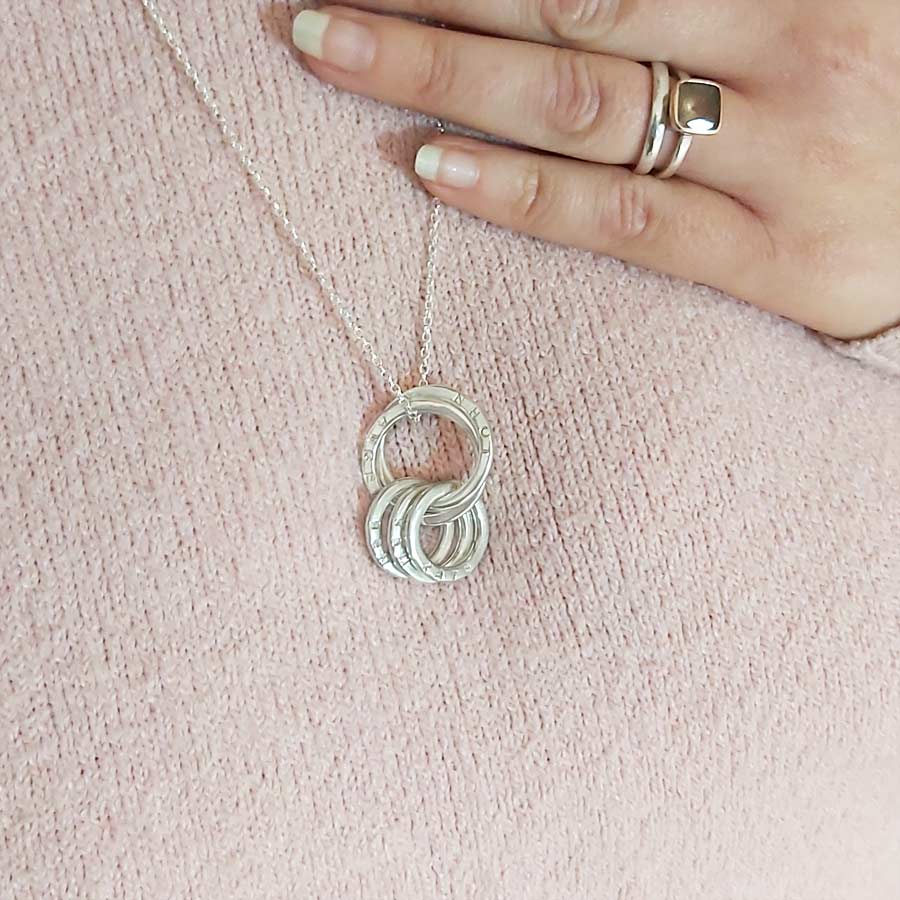 Three children necklace cheap
